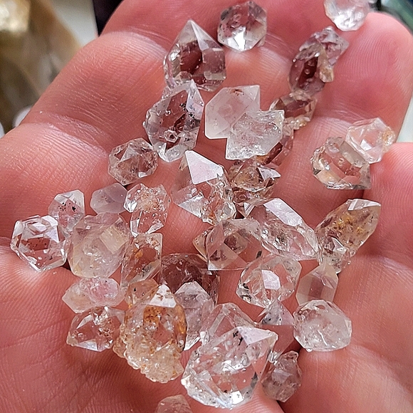 ♡50pcs. Natural Herkimer Diamonds 5-15mm Rough Gemstone ♡ - Picture 6 of 7